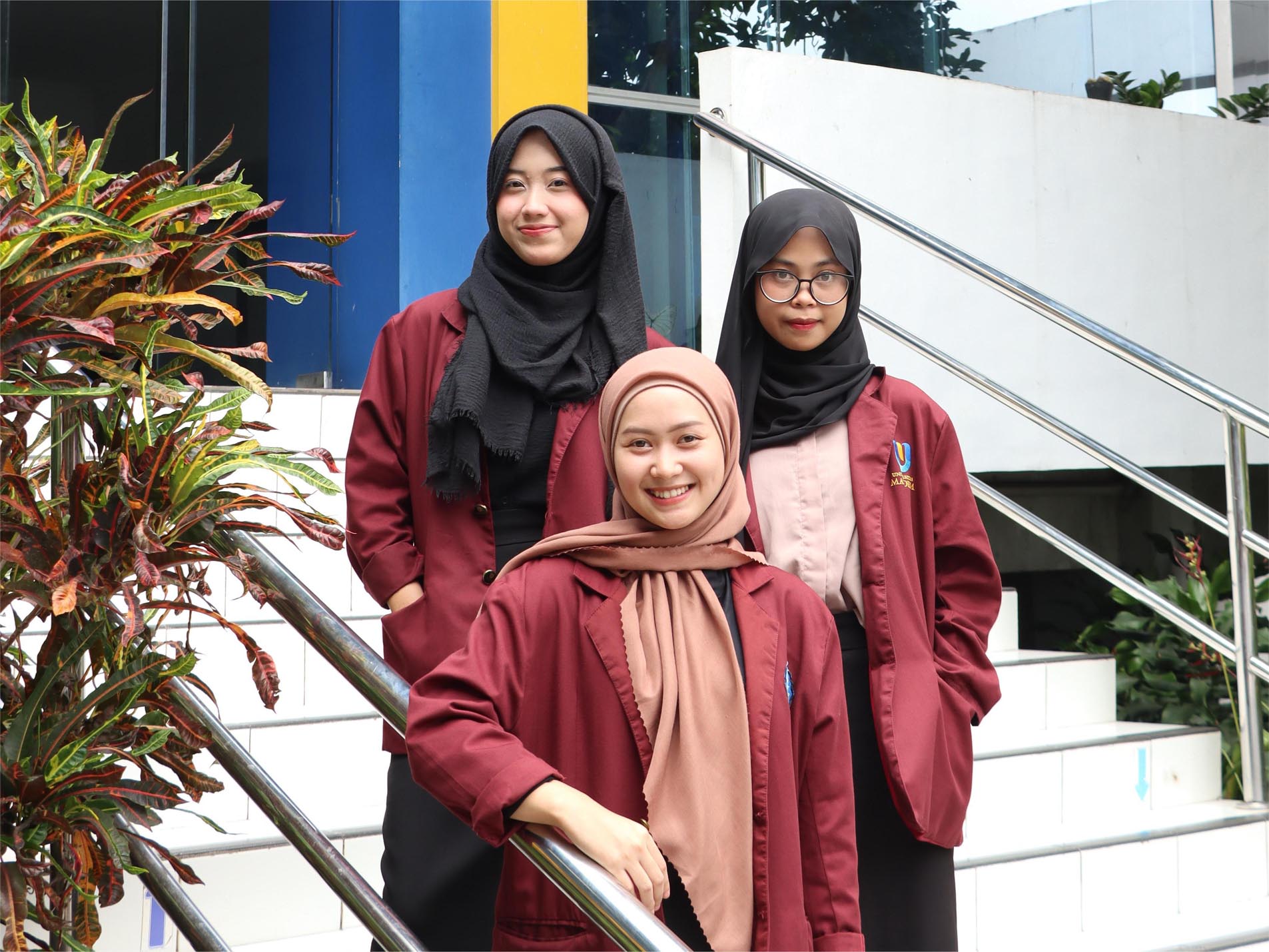 Manajemen Bisnis Syariah S1_image