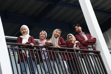 Digital Bisnis S1_image